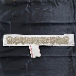 David's Bridal NWT White Heavily Embellished Rhinestone Wedding Dress Sash